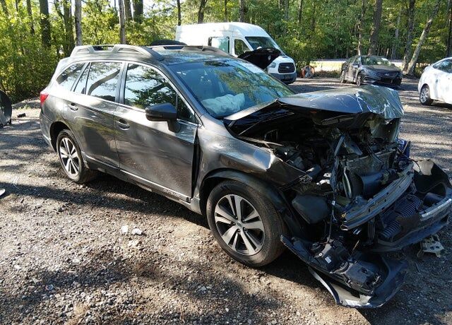 2019 SUBARU Outback