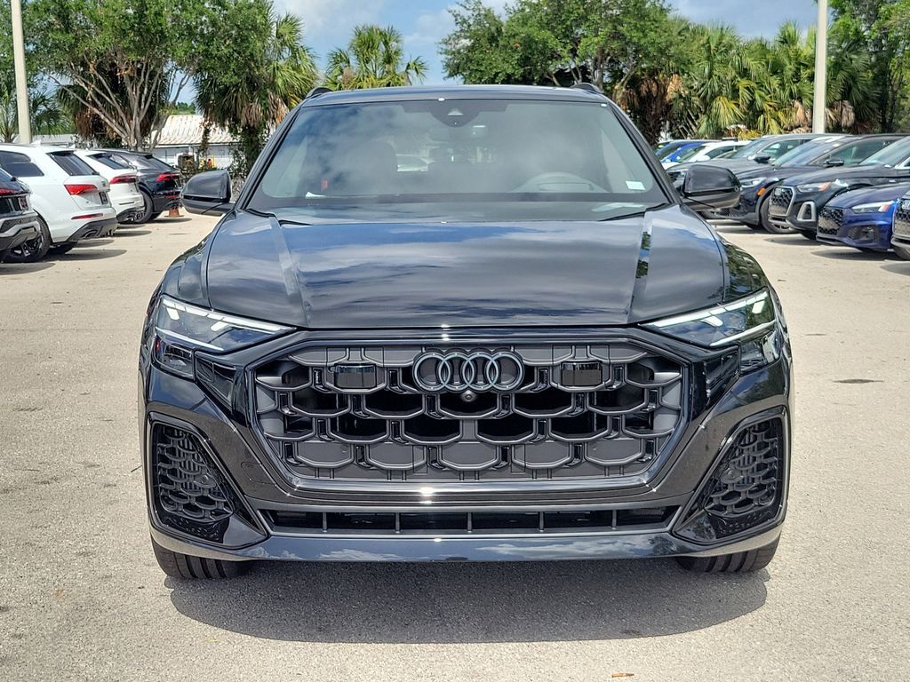 2026 Audi Q8