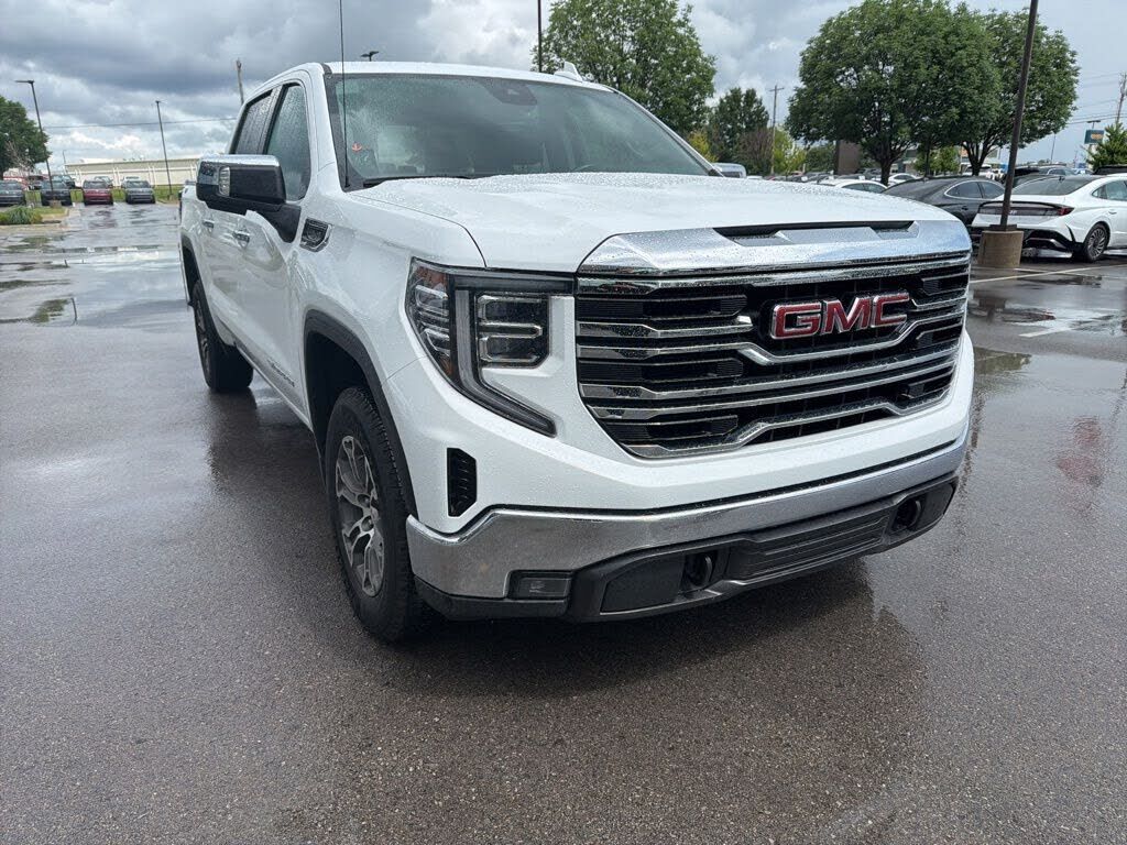 2025 GMC Sierra