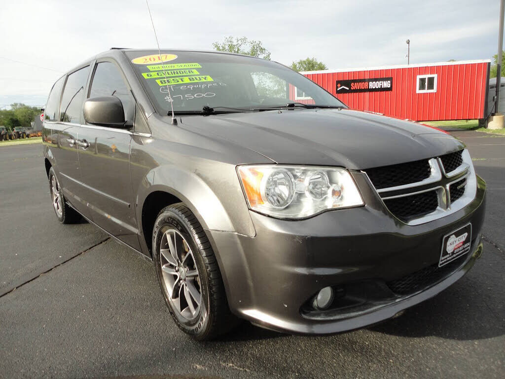 2017 DODGE Grand Caravan