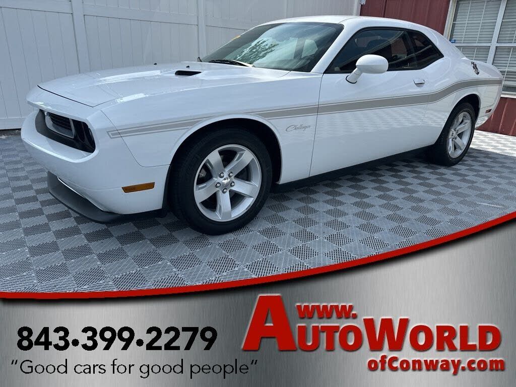 2012 DODGE Challenger