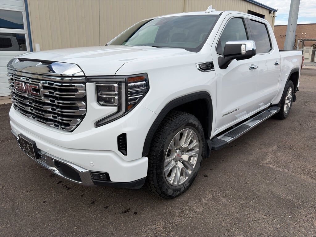2024 GMC Sierra