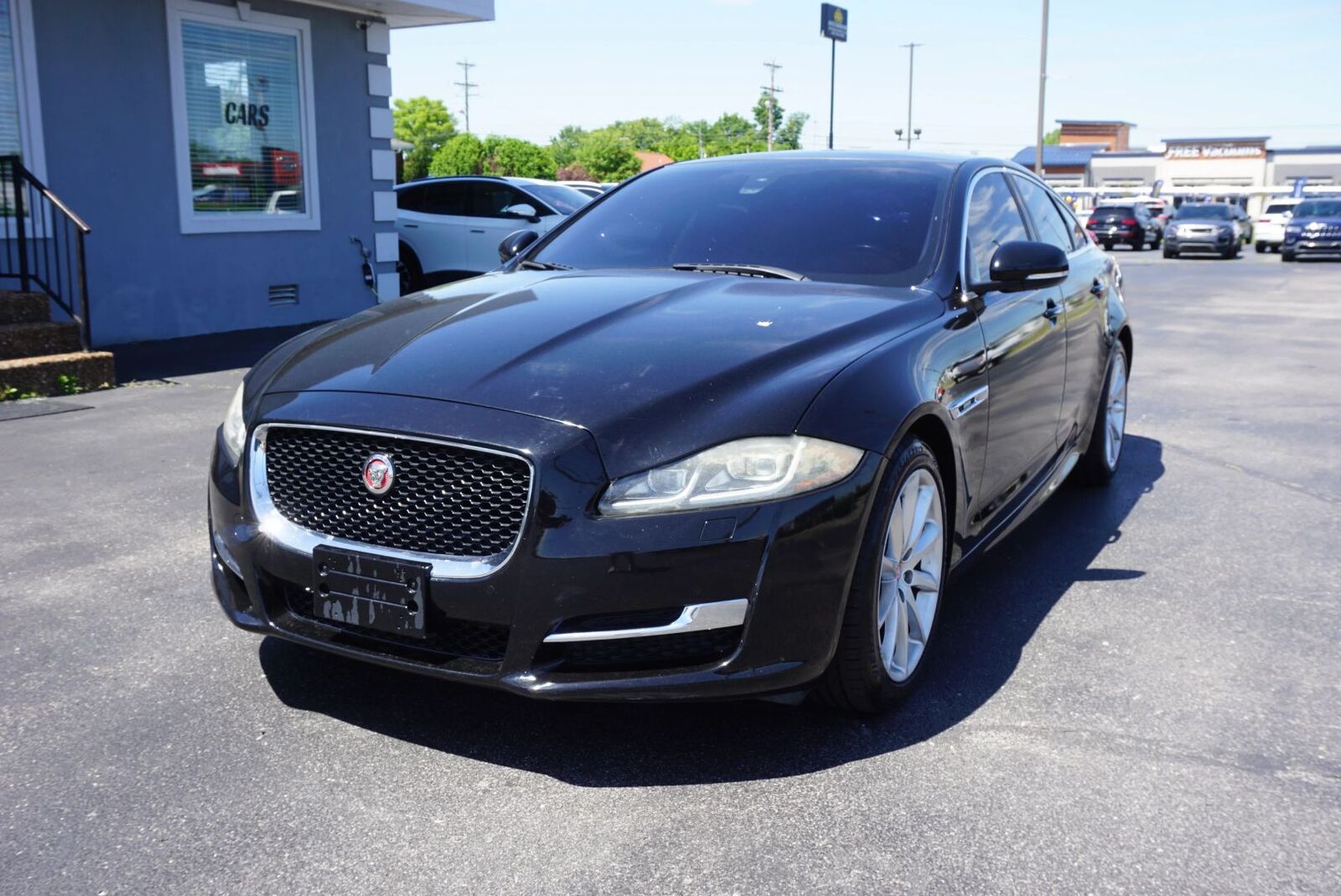 2016 JAGUAR XJ