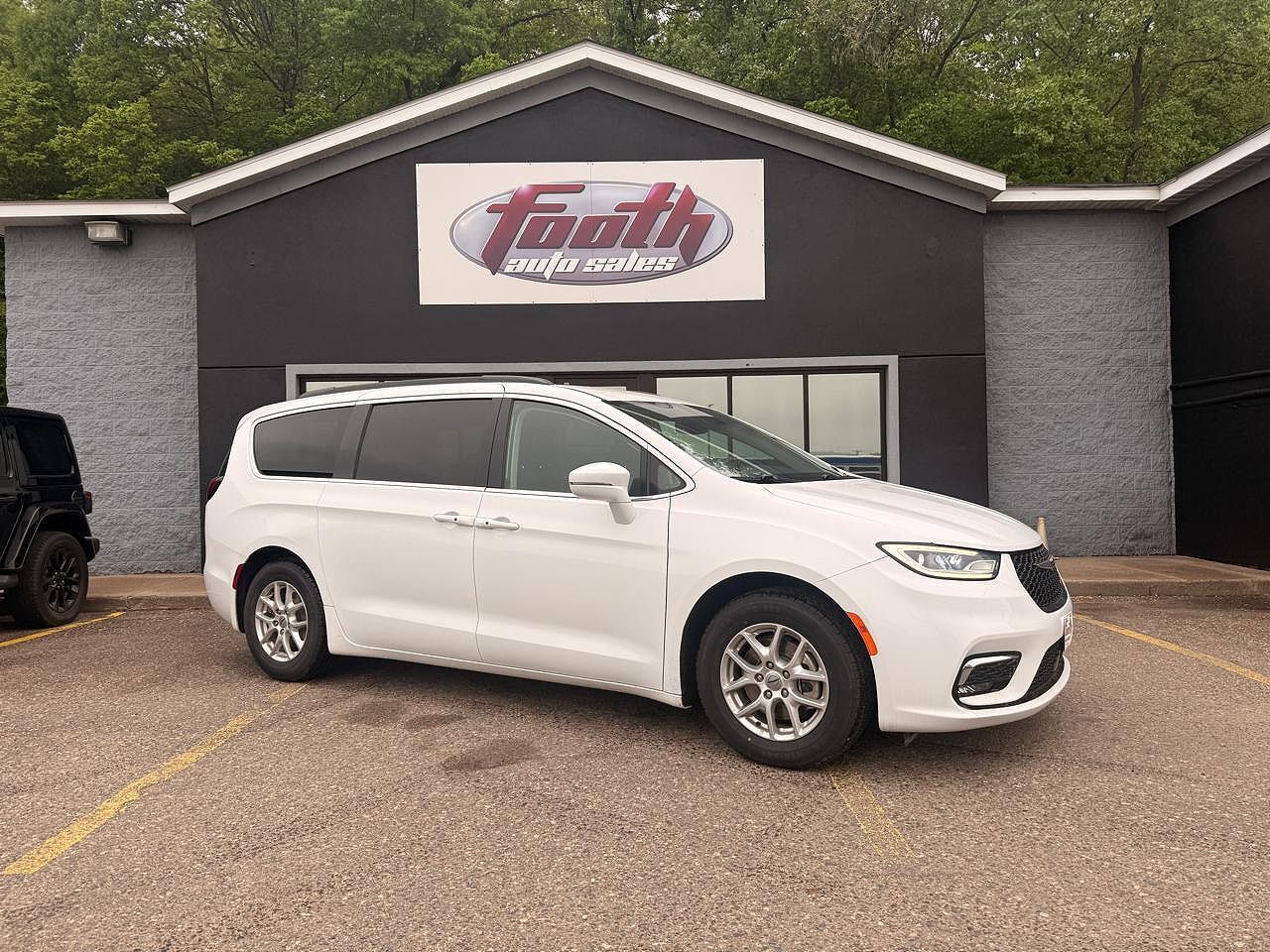 2022 CHRYSLER Pacifica