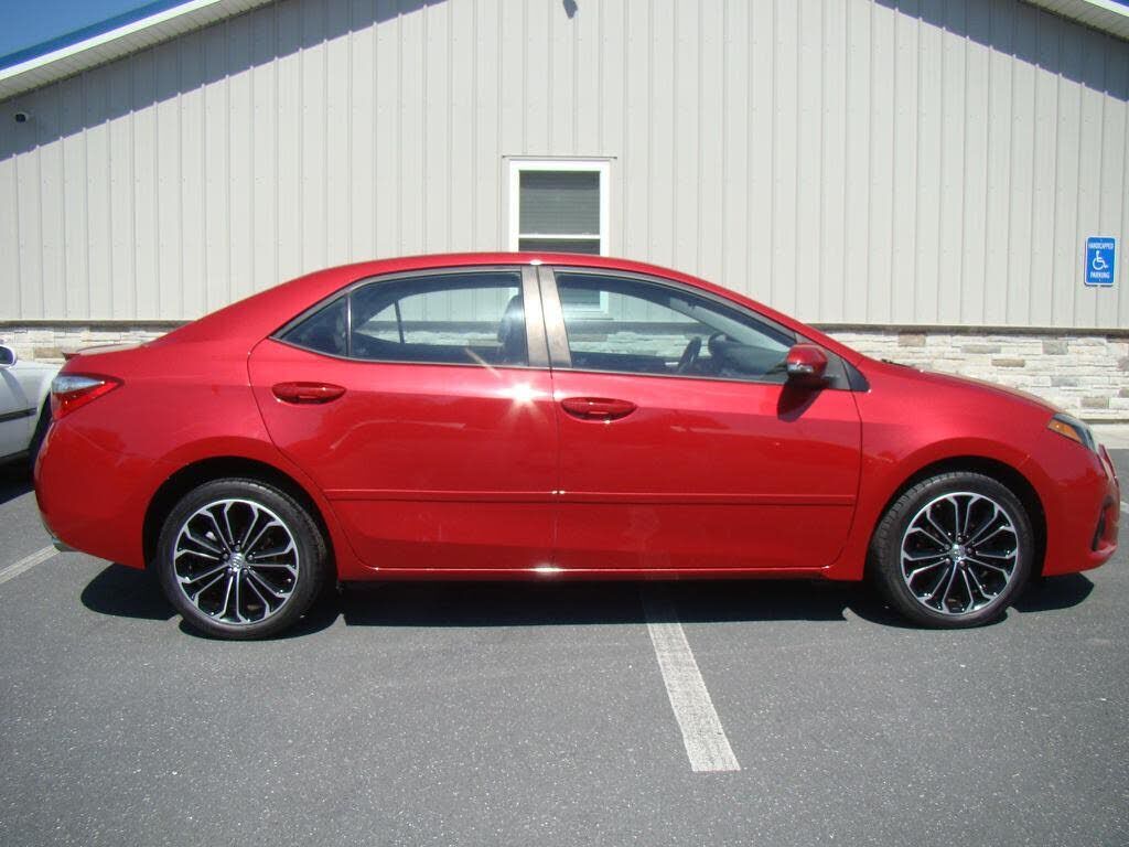 2015 TOYOTA Corolla