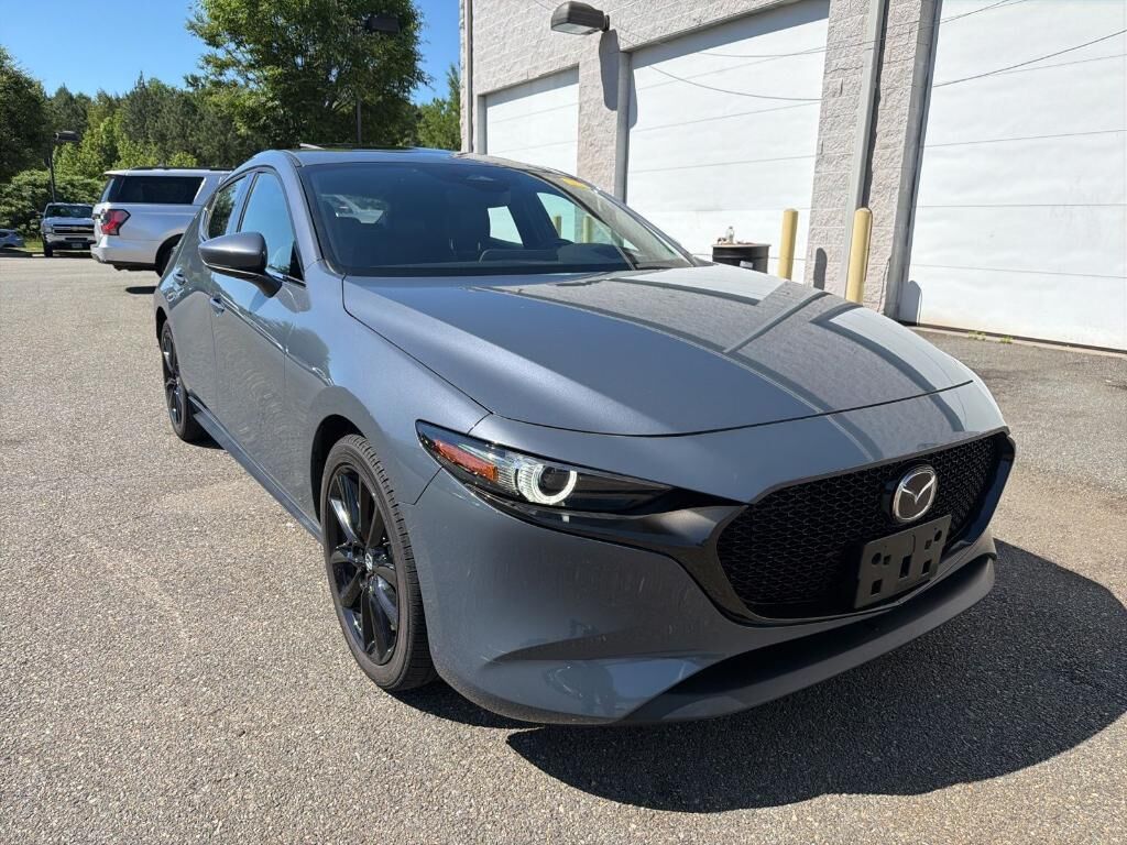 2025 MAZDA Mazda3