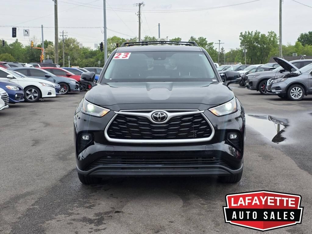 2023 TOYOTA Highlander