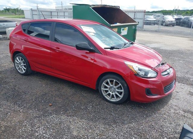 2016 HYUNDAI Accent