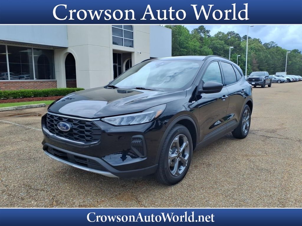 2025 FORD Escape