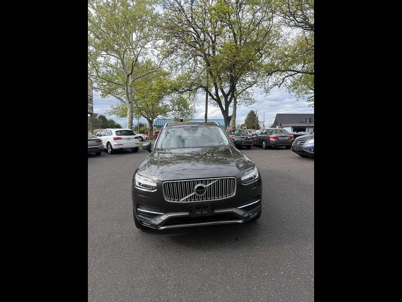2018 VOLVO XC90