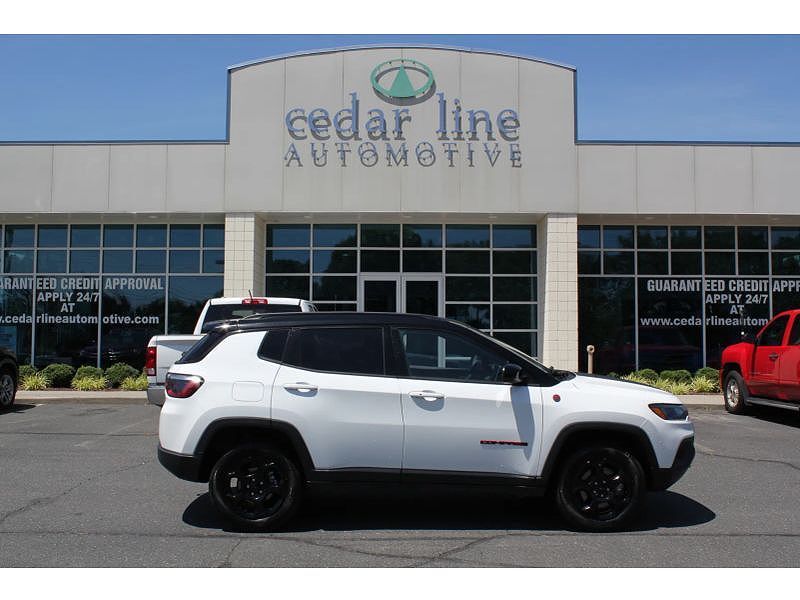 2023 JEEP Compass