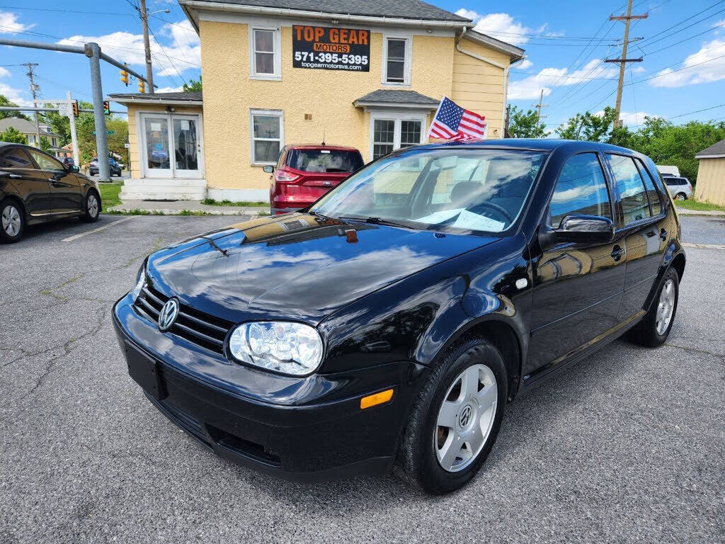 2002 VOLKSWAGEN Golf