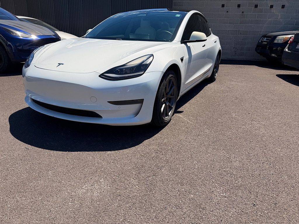 2021 TESLA Model 3