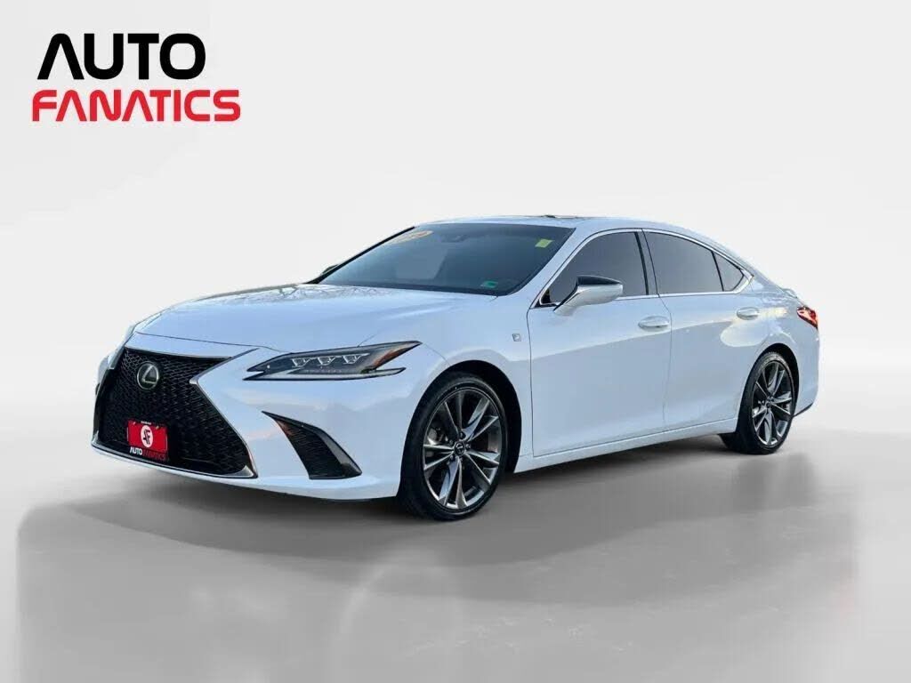 2019 LEXUS ES