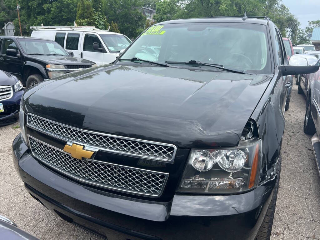 2014 CHEVROLET Tahoe