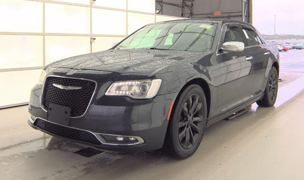 2015 CHRYSLER 300