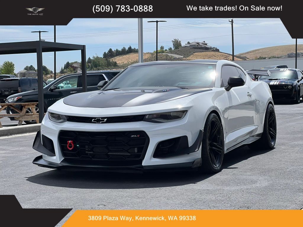 2018 CHEVROLET Camaro