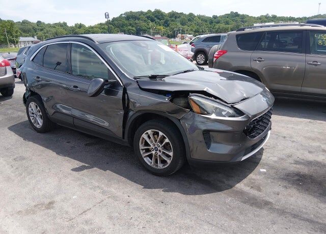 2020 FORD Escape