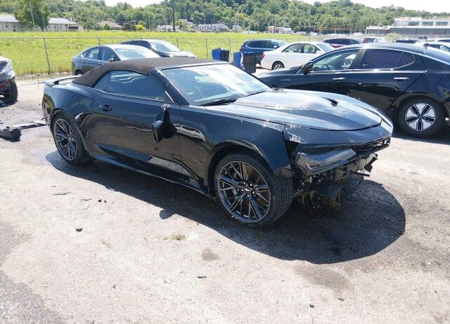 2017 CHEVROLET Camaro