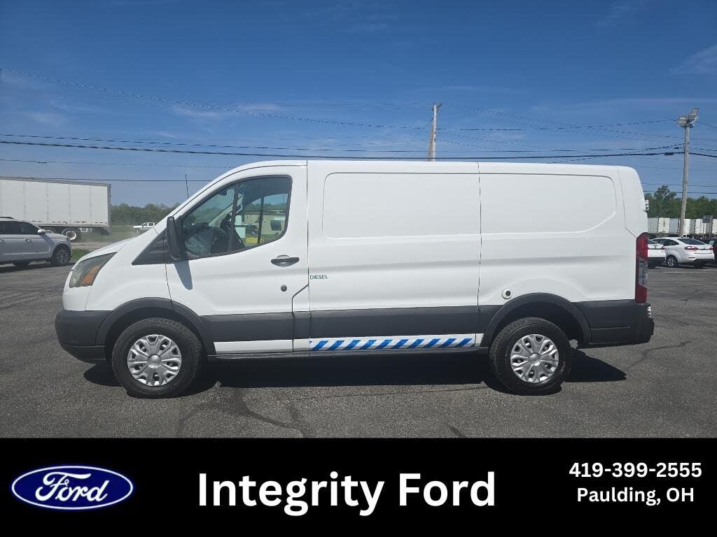 2015 FORD Transit