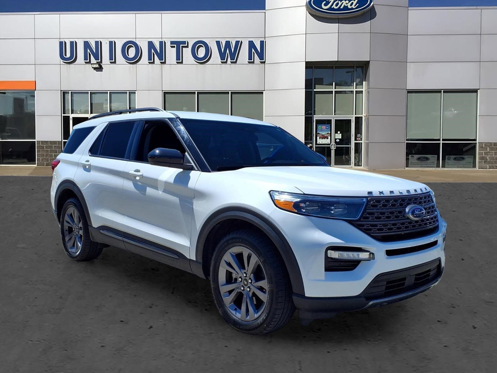 2022 FORD Explorer