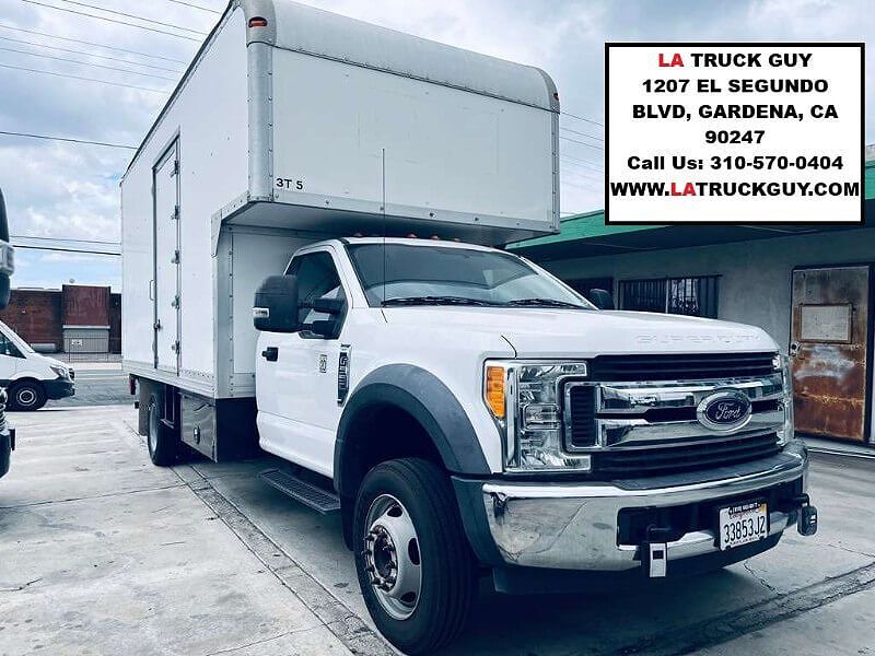 2017 FORD F-550