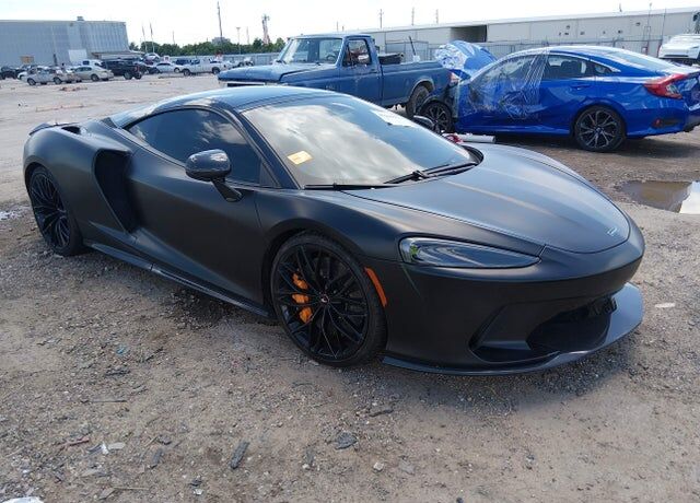 2022 MCLAREN GT