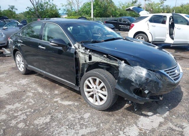 2011 LEXUS ES