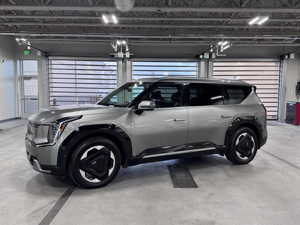 2024 KIA EV9