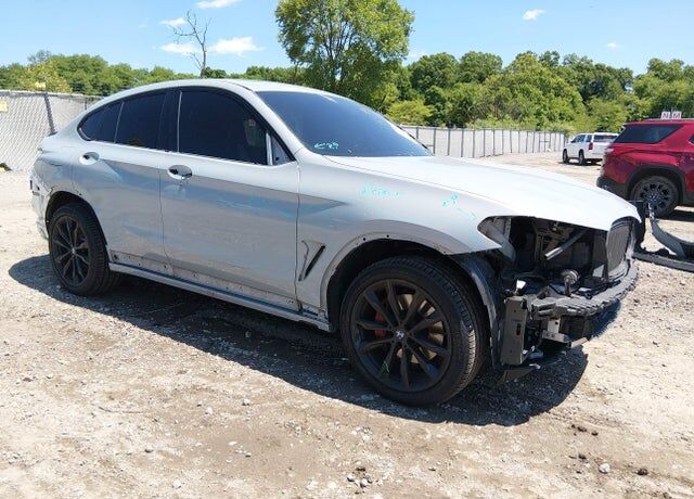 2022 BMW X4
