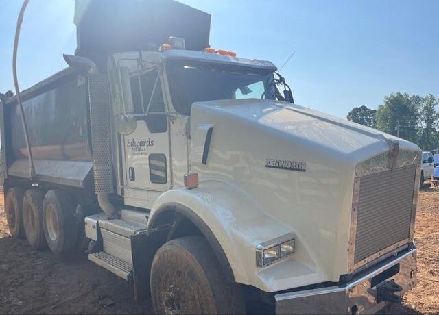 2020 KENWORTH T8 Series