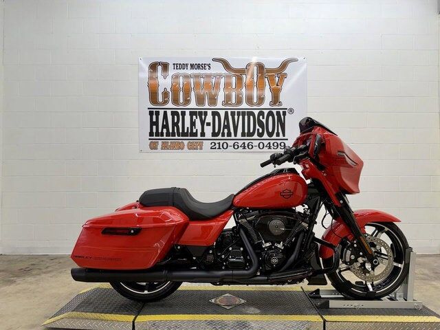 2026 HARLEY DAVIDSON FLHX / Street Glide