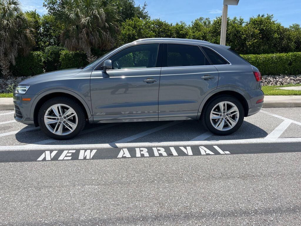 2016 Audi Q3