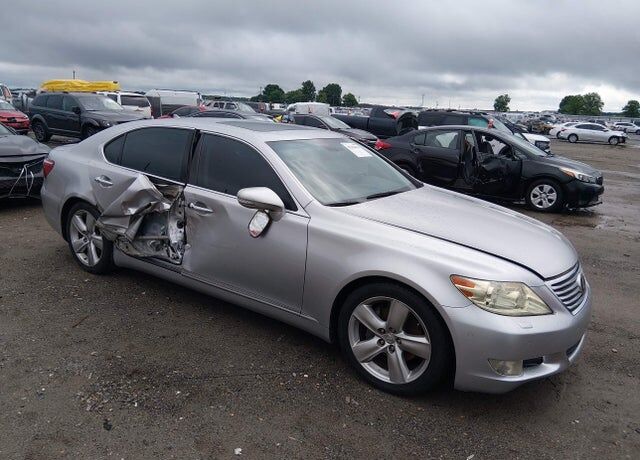 2010 LEXUS LS