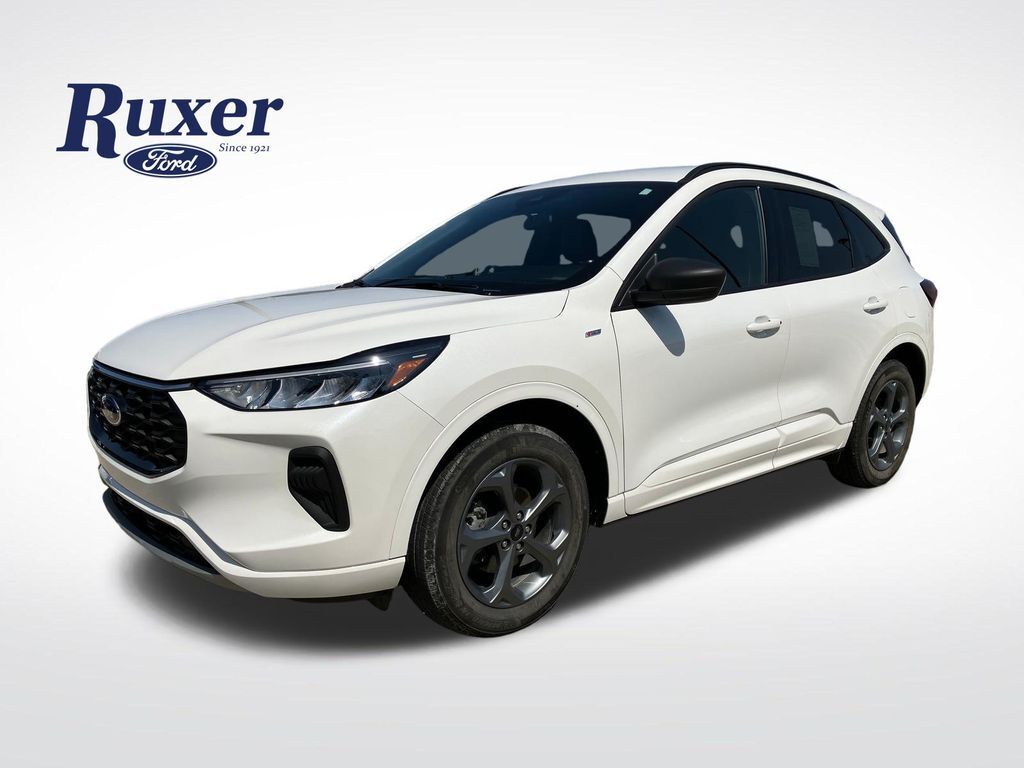 2024 FORD Escape