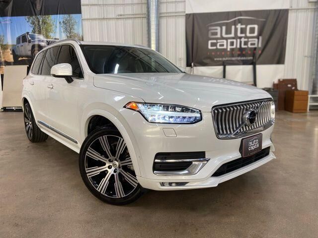 2020 VOLVO XC90