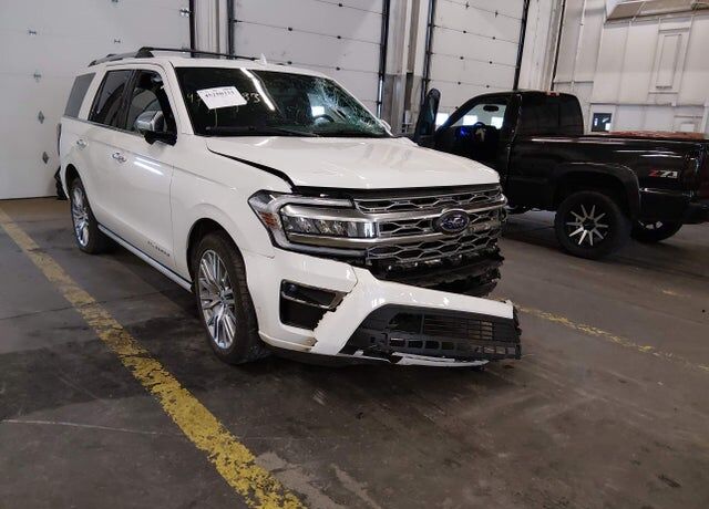 2024 FORD Expedition