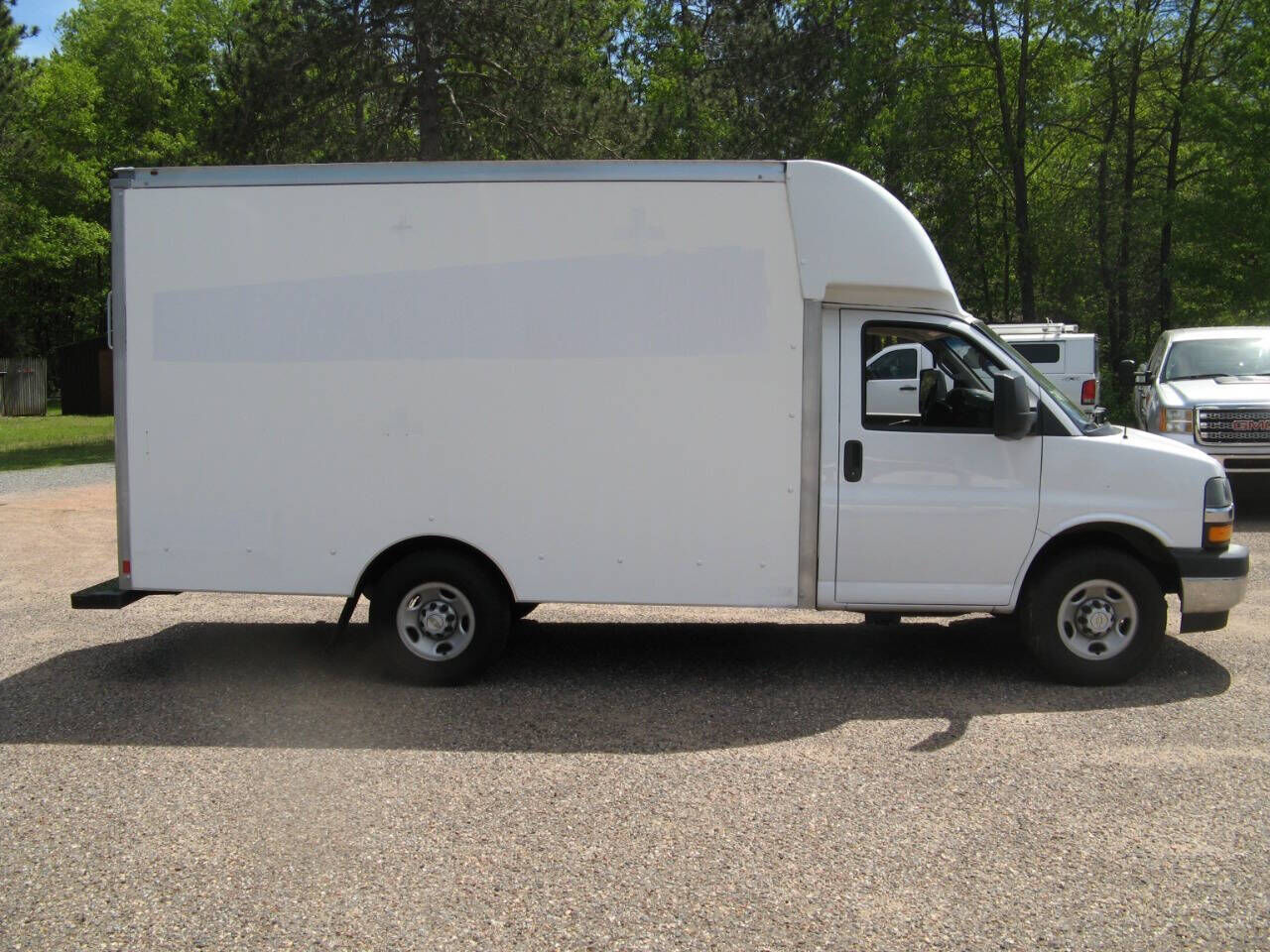 2022 CHEVROLET Express