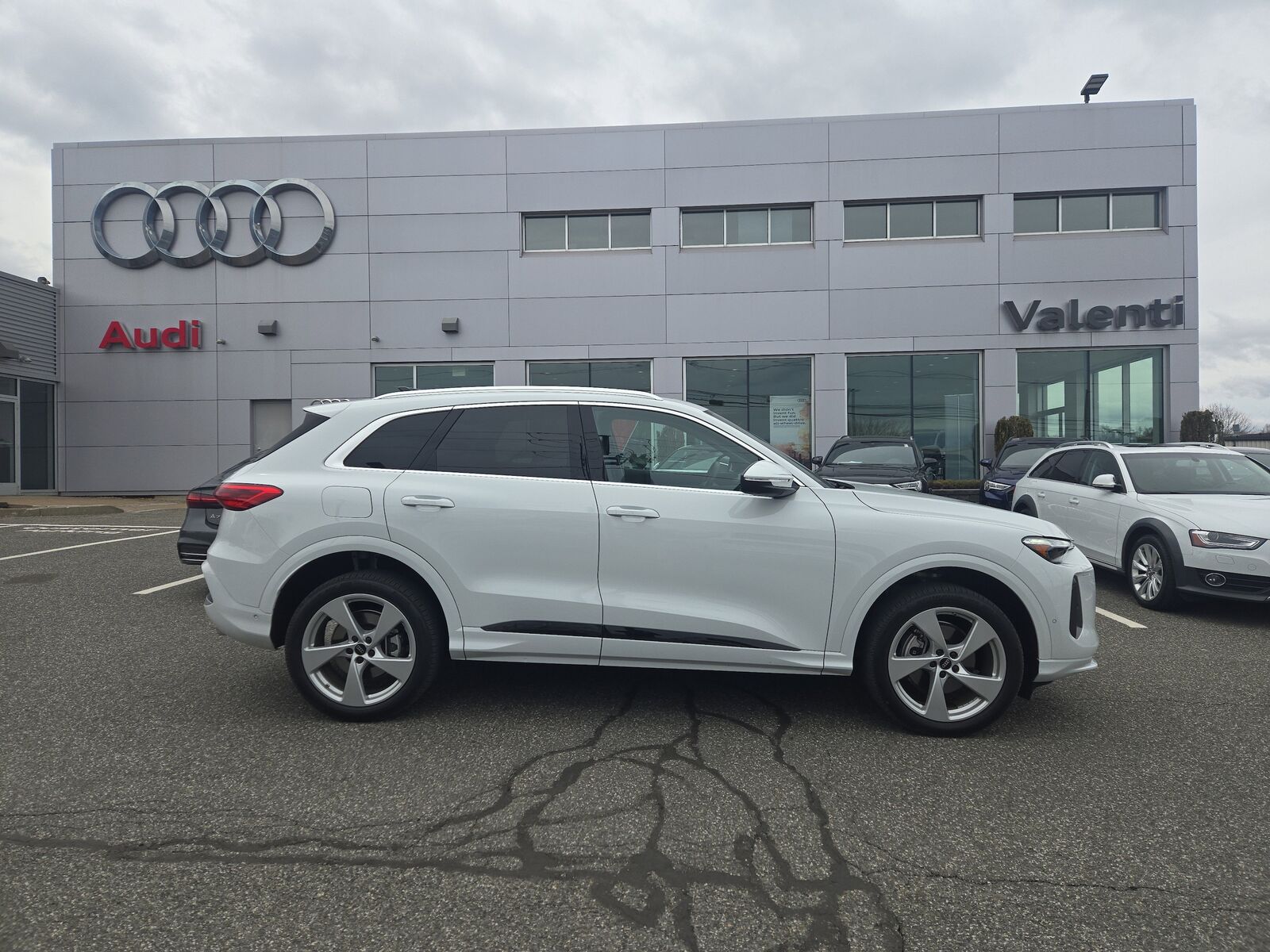 2025 AUDI Q5