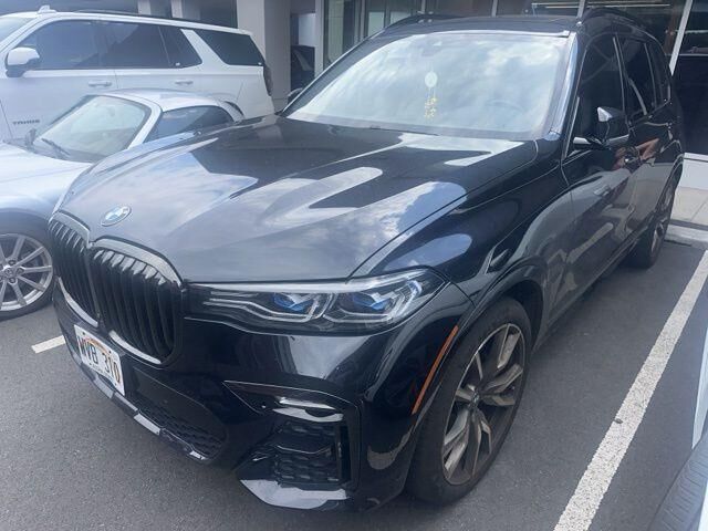 2021 BMW X7