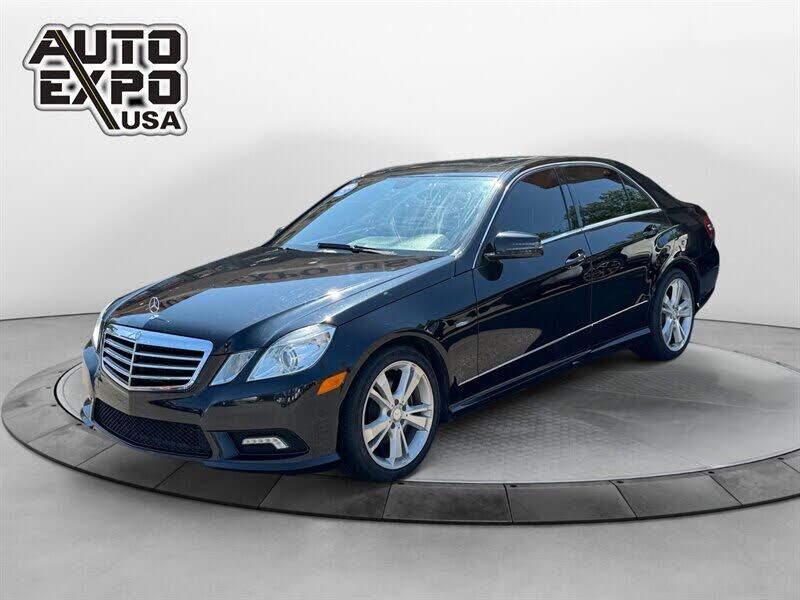 2012 MERCEDES-BENZ E-Class
