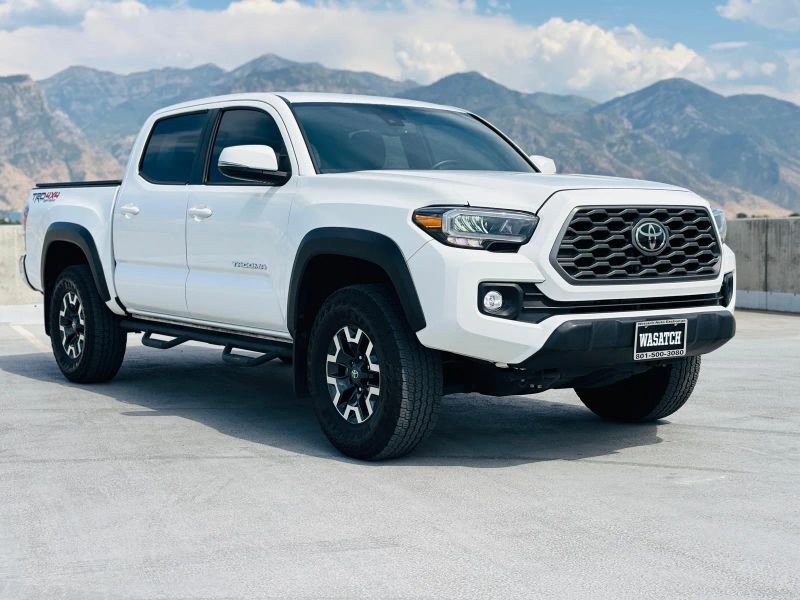 2023 TOYOTA Tacoma