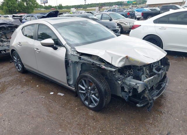 2022 MAZDA Mazda3