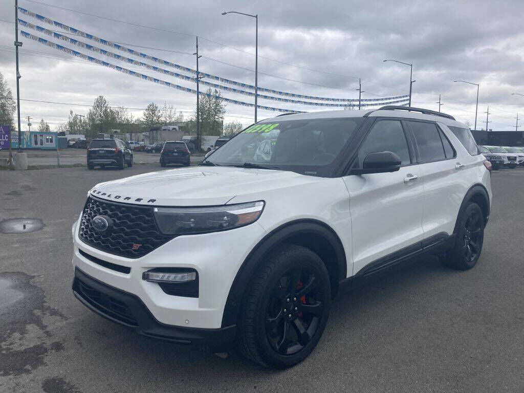 2020 FORD Explorer