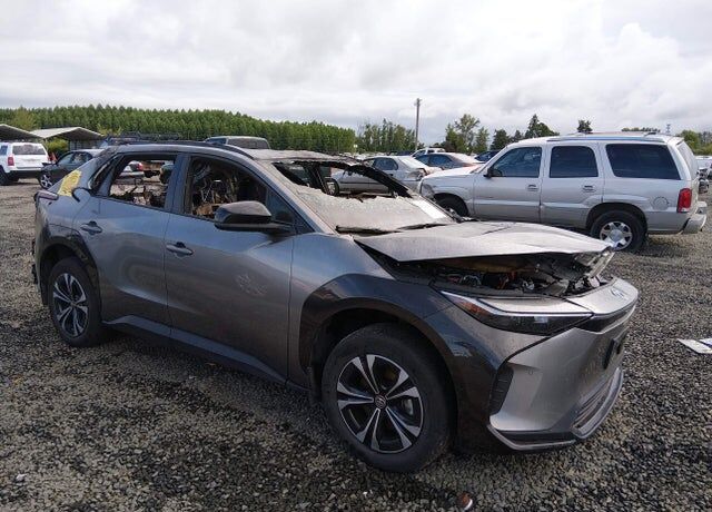 2024 TOYOTA bZ4X