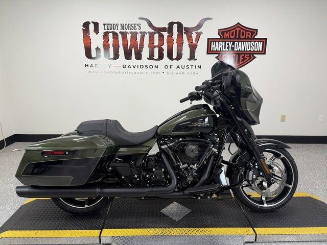 2026 HARLEY DAVIDSON FLHX / Street Glide