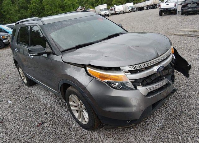2014 FORD Explorer