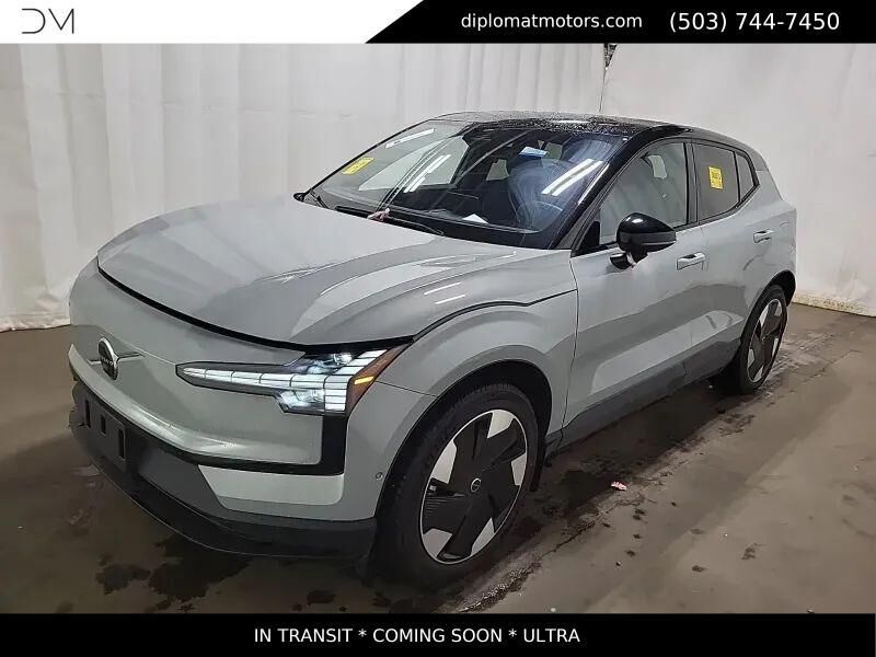 2025 VOLVO EX30