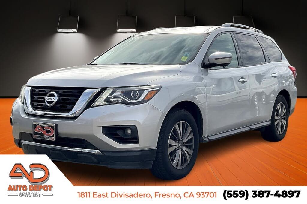 2020 NISSAN Pathfinder