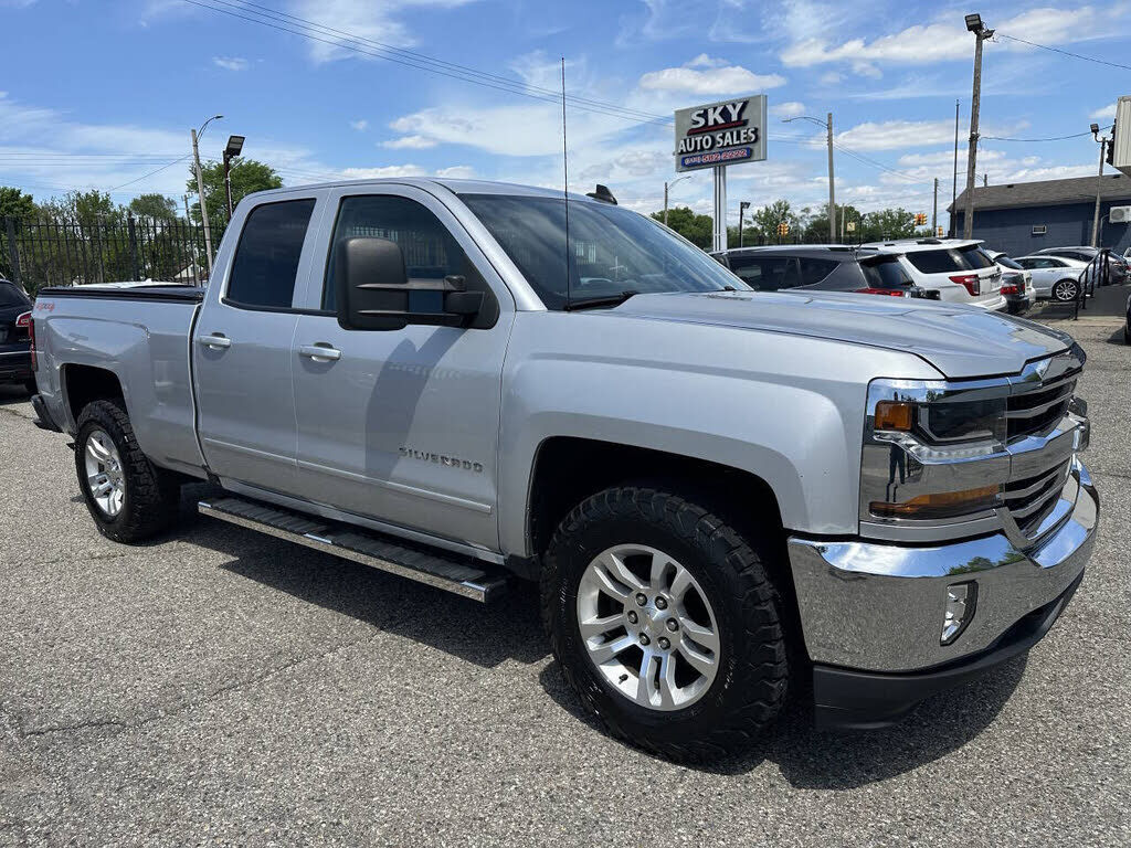 2017 CHEVROLET Silverado